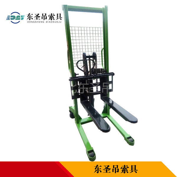 前移式手動液壓堆高車可作為組合工具使用,你可知？--河北東圣吊索具制造有限公司--液壓堆高車|手動叉車|小型攪拌機|石材夾具